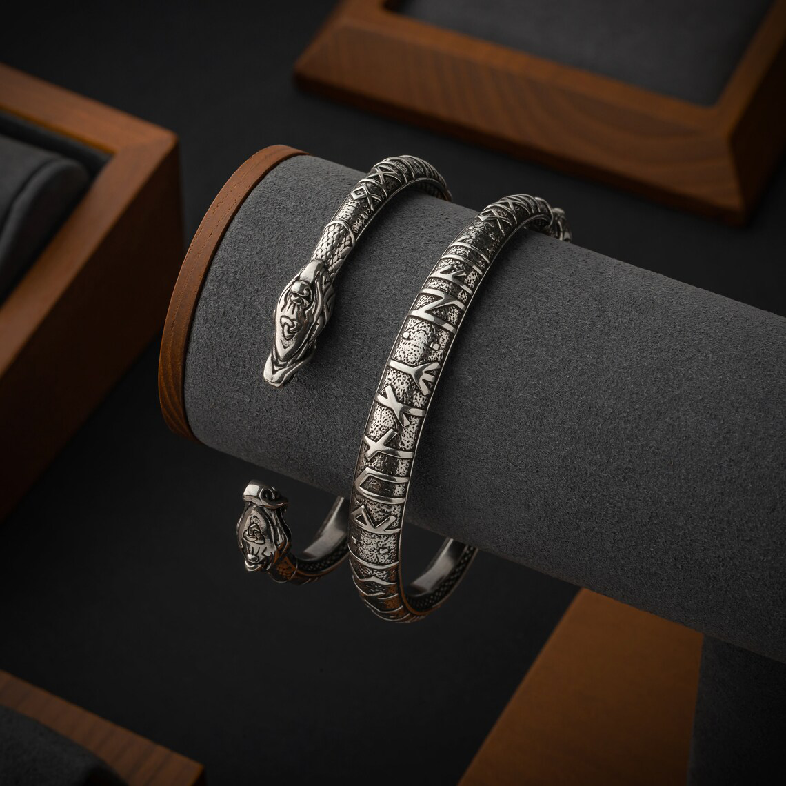 Ragnar bracelet - Solid silver