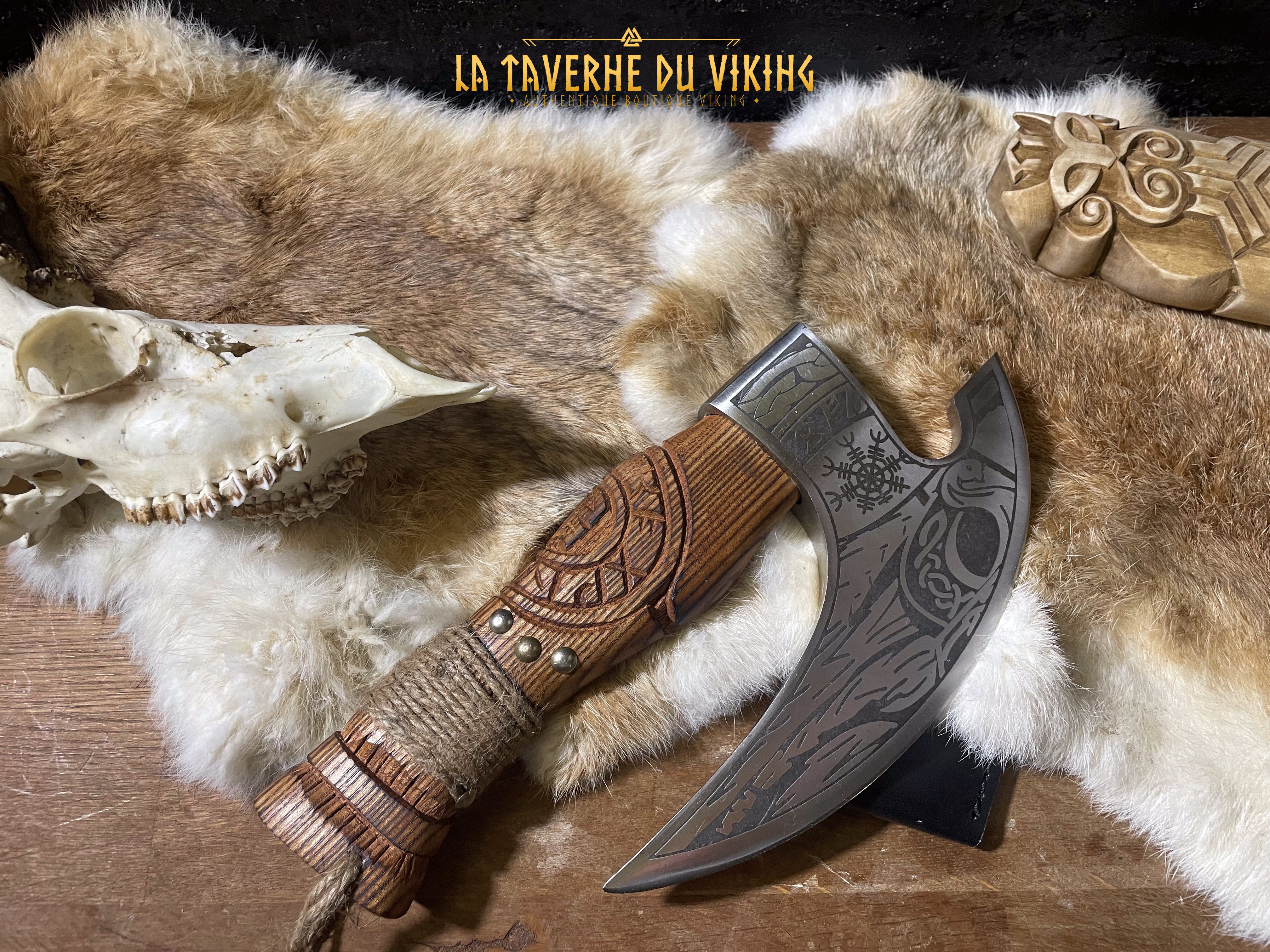 L&L Tattoo - Hache viking made in DotNine